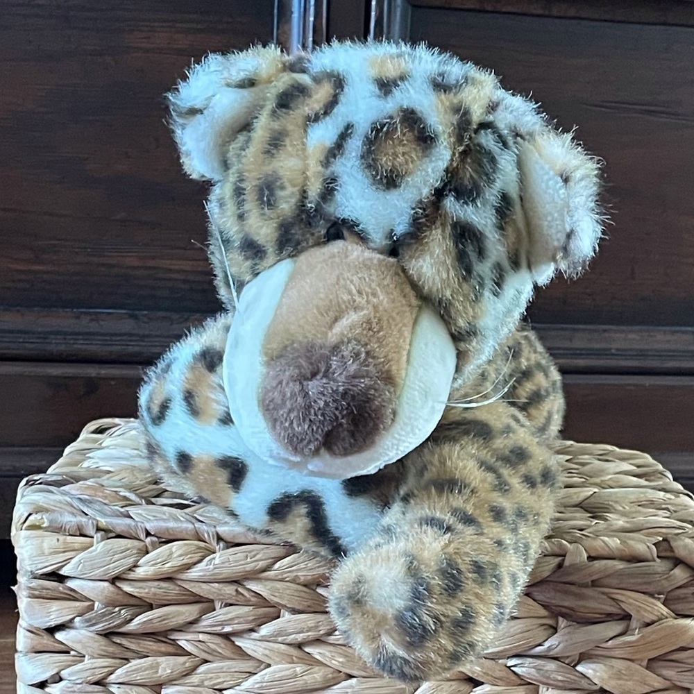 Valentine’s Day heart leopard plushie